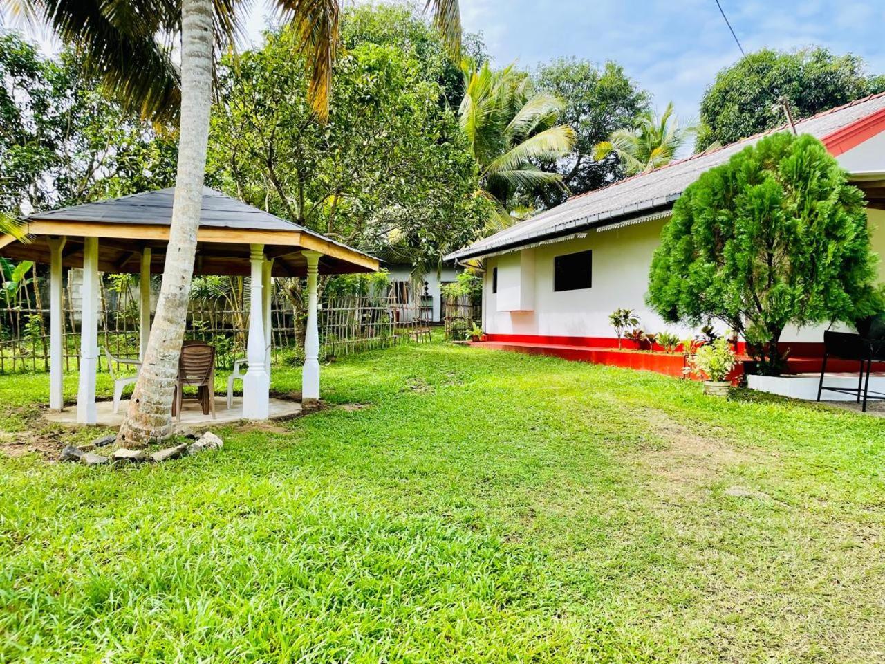 Secret Garden Mirissa Villa Екстериор снимка